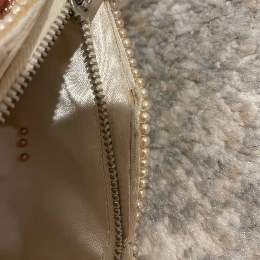 Vintage Regal Product Japan Hand Beaded Pearl Cream Coin Purse 👛 Clutch